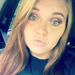 Meet your Posher, Shaina